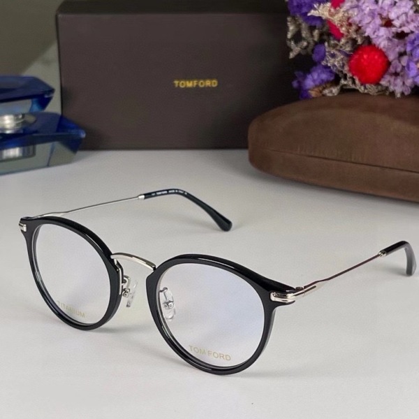 Tom Ford Plain Glass Spectacles(High Quality)-403
