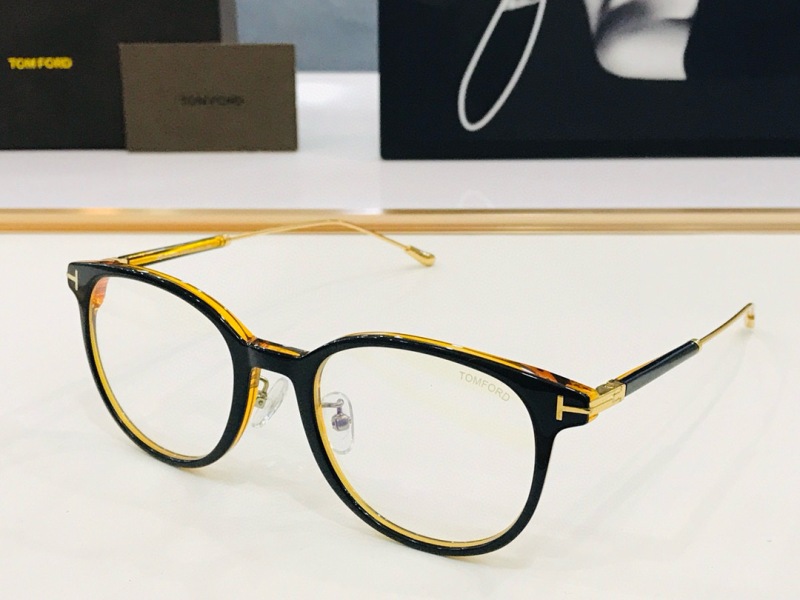 Tom Ford Plain Glass Spectacles(High Quality)-253