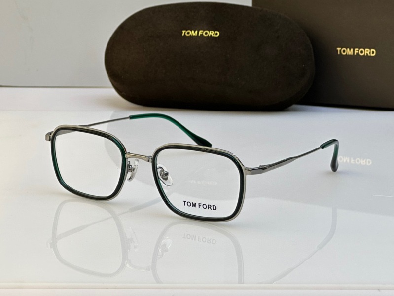 Tom Ford Plain Glass Spectacles(High Quality)-399