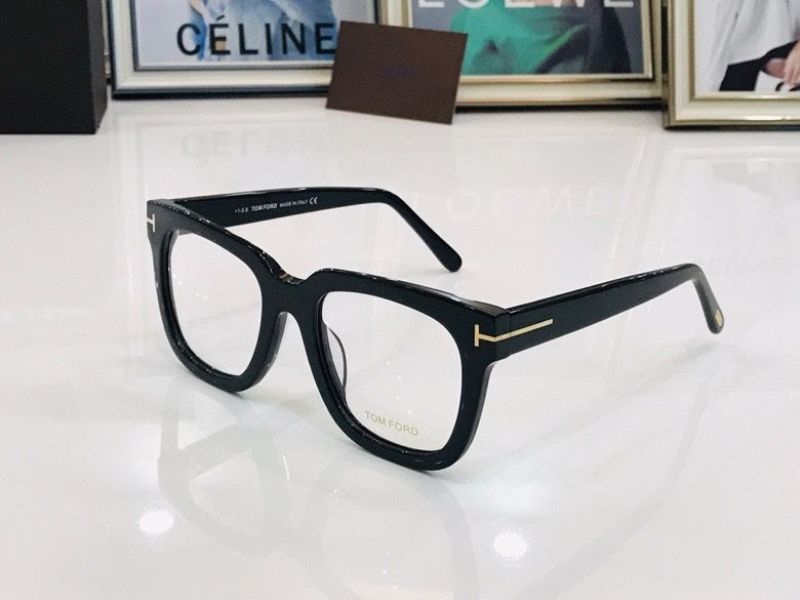 Tom Ford Plain Glass Spectacles(High Quality)-504