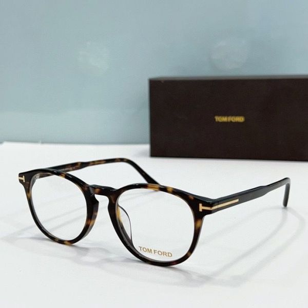 Tom Ford Plain Glass Spectacles(High Quality)-500