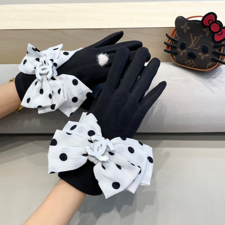 Chanel Gloves(AAA)-011