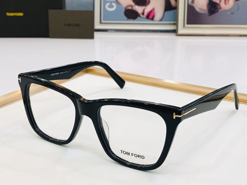 Tom Ford Plain Glass Spectacles(High Quality)-394