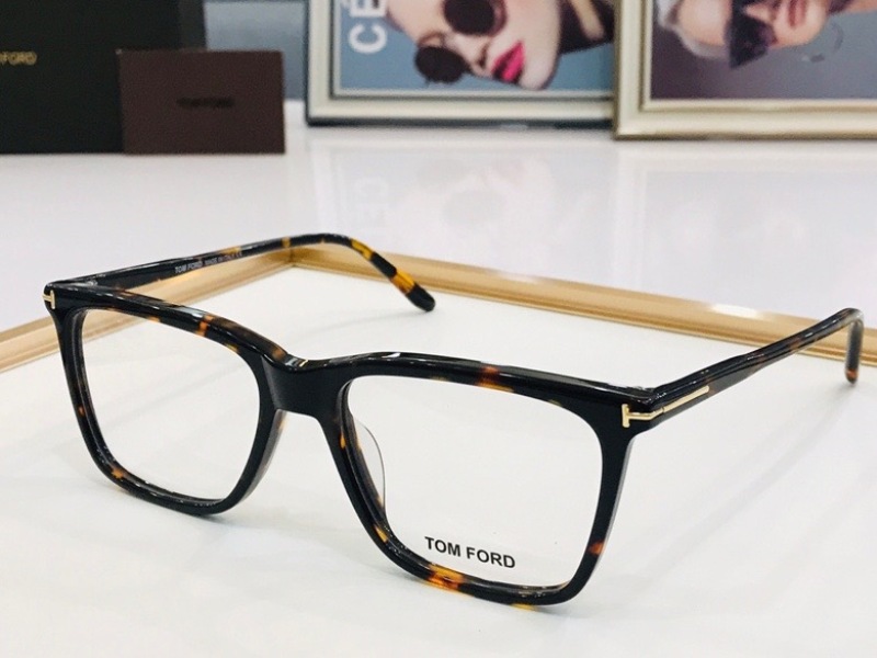 Tom Ford Plain Glass Spectacles(High Quality)-392