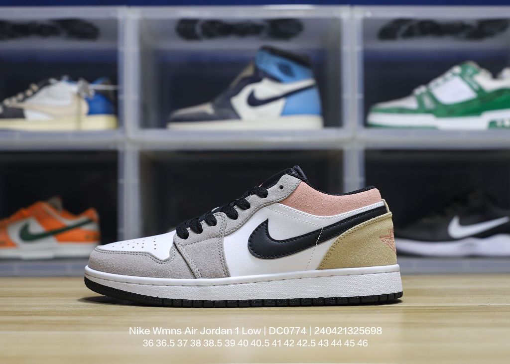 Air Jordan 1 Low-023