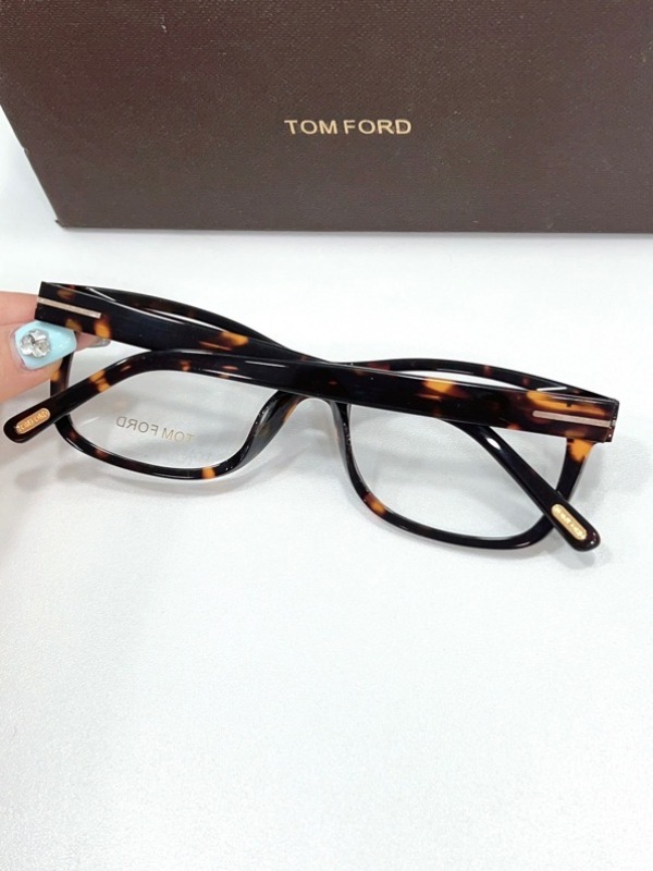 Tom Ford Plain Glass Spectacles(High Quality)-387