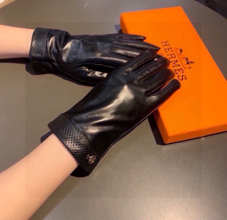 Hermes Gloves(AAA)-019