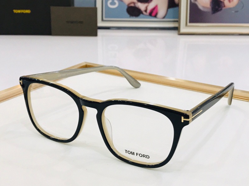 Tom Ford Plain Glass Spectacles(High Quality)-484