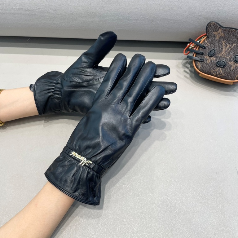 Hermes Gloves(AAA)-014