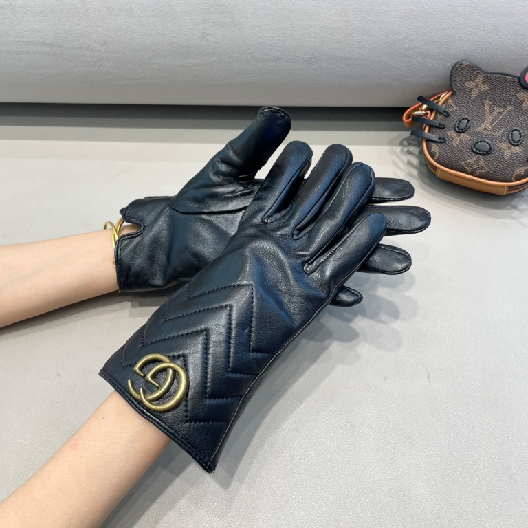 Gucci Gloves(AAA)-024