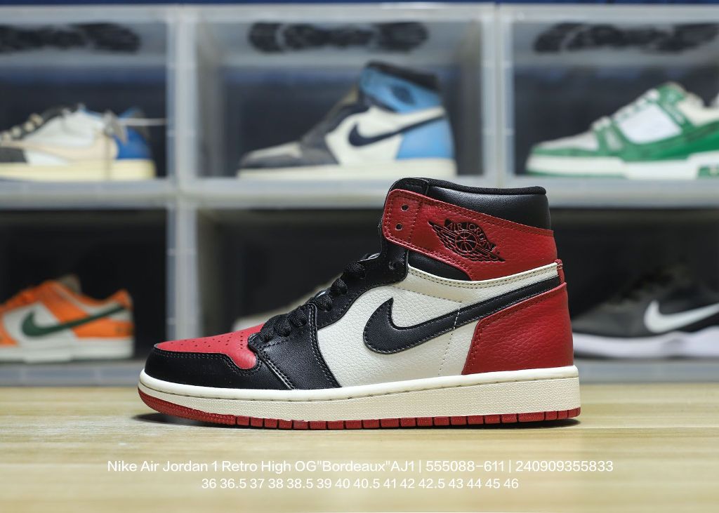 Air Jordan 1 Retro High OG-005