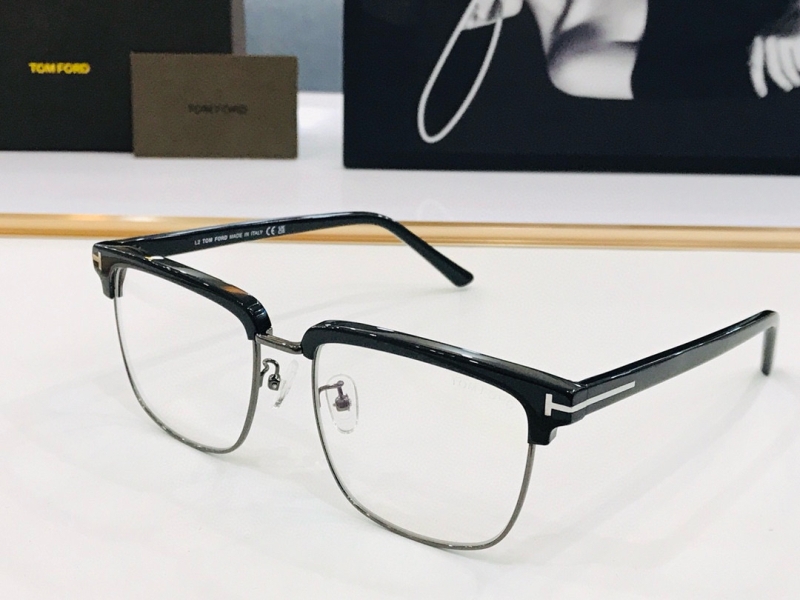 Tom Ford Plain Glass Spectacles(High Quality)-384