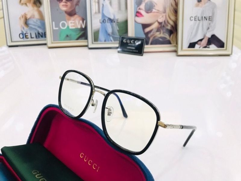 Gucci Plain Glass Spectacles(High Quality)-737