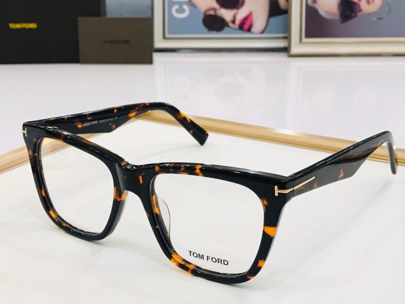 Tom Ford Plain Glass Spectacles(High Quality)-316