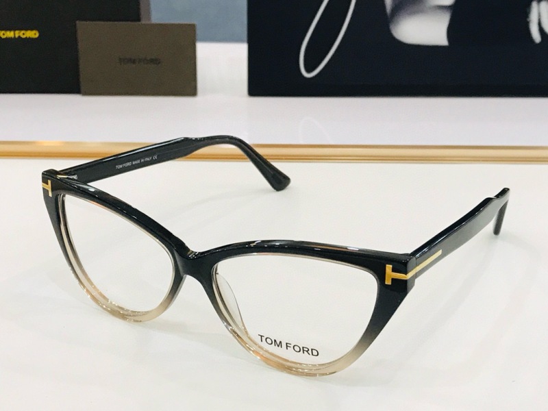 Tom Ford Plain Glass Spectacles(High Quality)-245