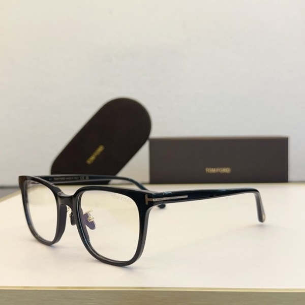 Tom Ford Plain Glass Spectacles(High Quality)-451