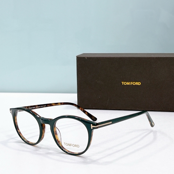 Tom Ford Plain Glass Spectacles(High Quality)-450