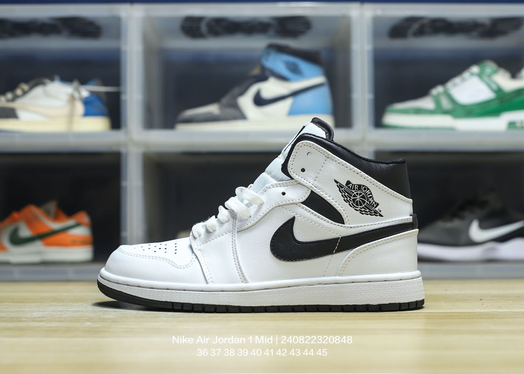 Air Jordan 1 Mid-007
