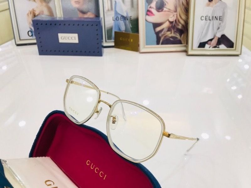 Gucci Plain Glass Spectacles(High Quality)-702