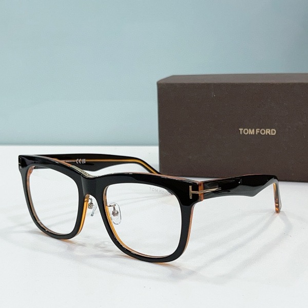 Tom Ford Plain Glass Spectacles(High Quality)-221