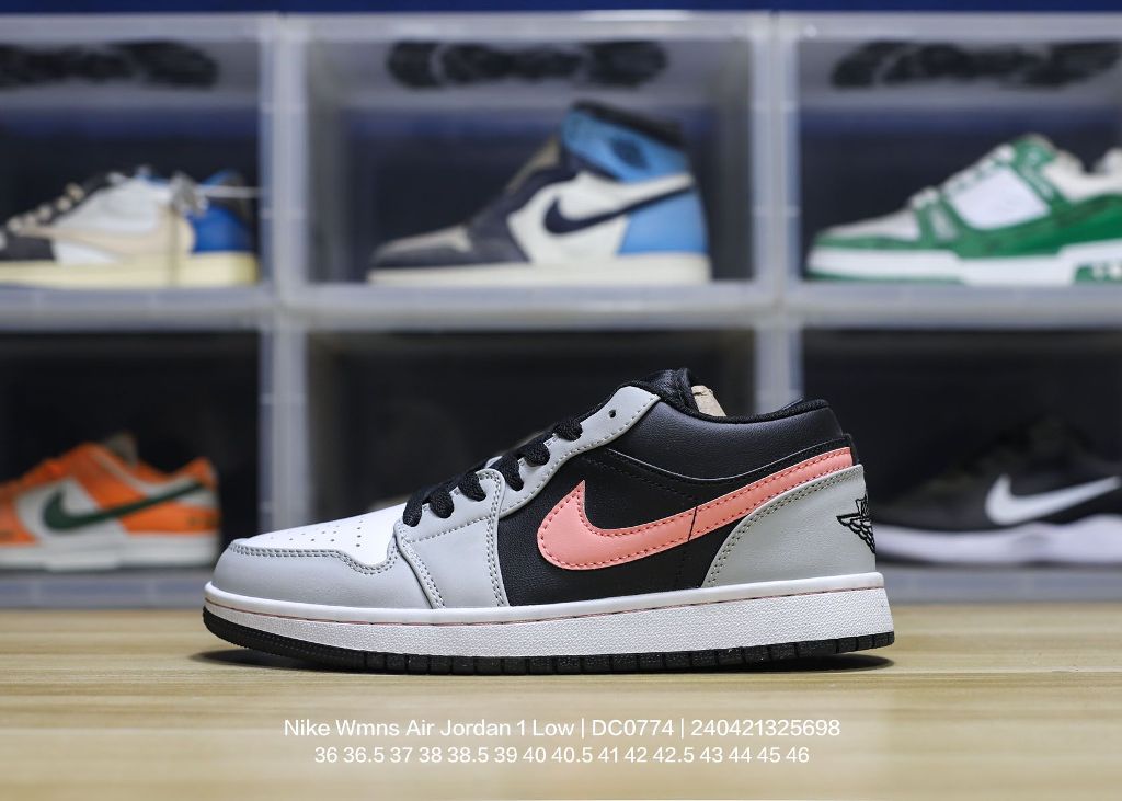 Air Jordan 1 Low-018