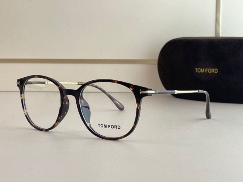 Tom Ford Plain Glass Spectacles(High Quality)-360