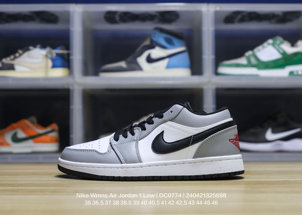 Air Jordan 1 Low-025