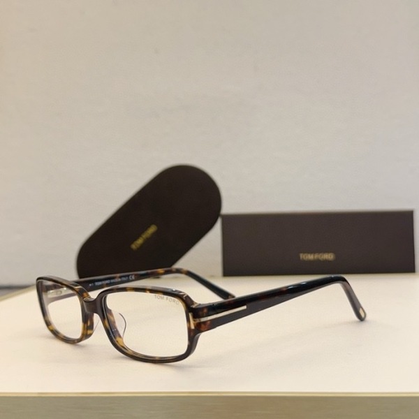 Tom Ford Plain Glass Spectacles(High Quality)-239