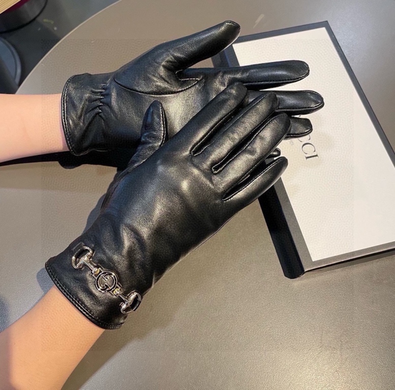Gucci Gloves(AAA)-042