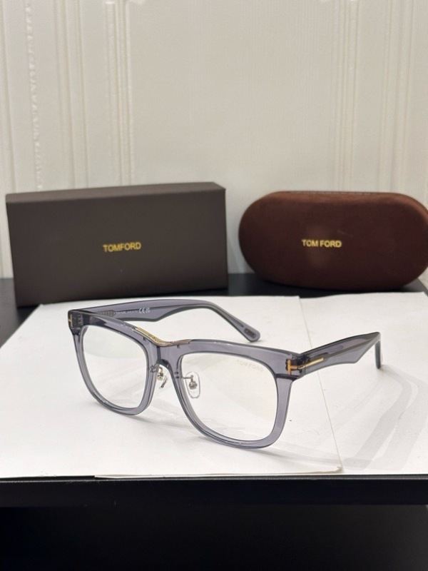 Tom Ford Plain Glass Spectacles(High Quality)-355