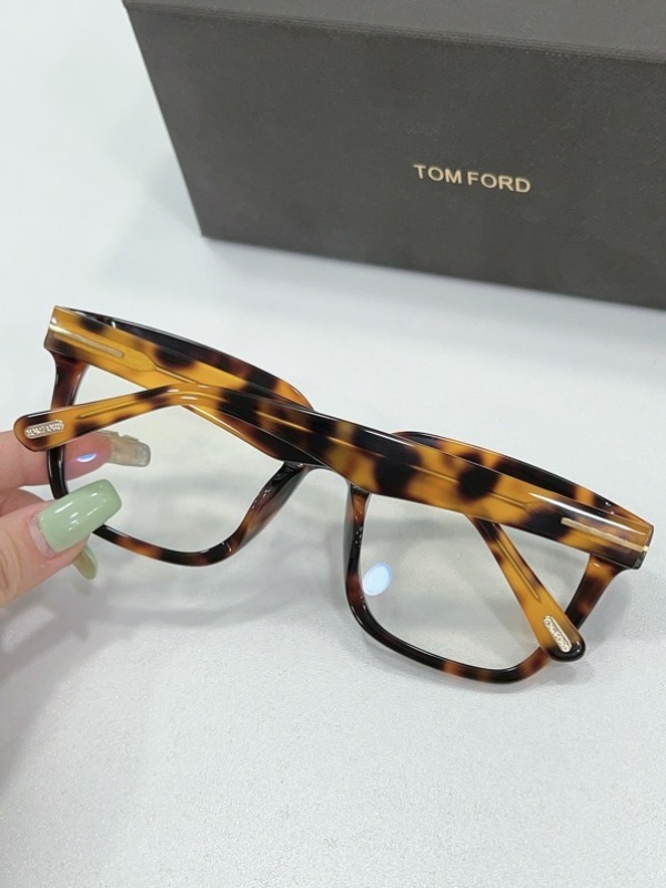 Tom Ford Plain Glass Spectacles(High Quality)-435