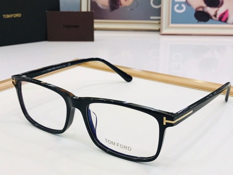 Tom Ford Plain Glass Spectacles(High Quality)-429