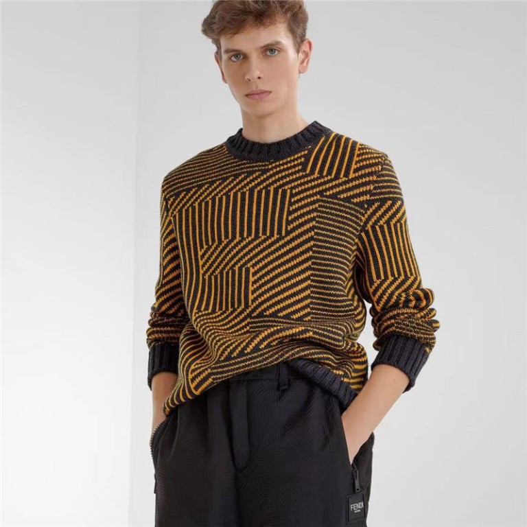 Fendi Sweater-002