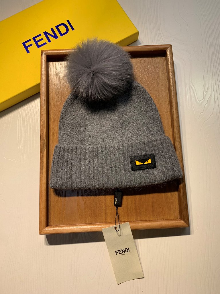Fendi Beanies-014