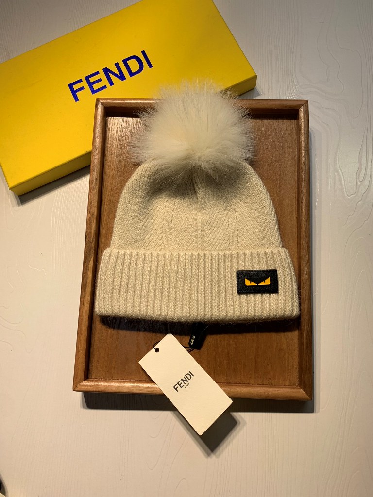 Fendi Beanies-013