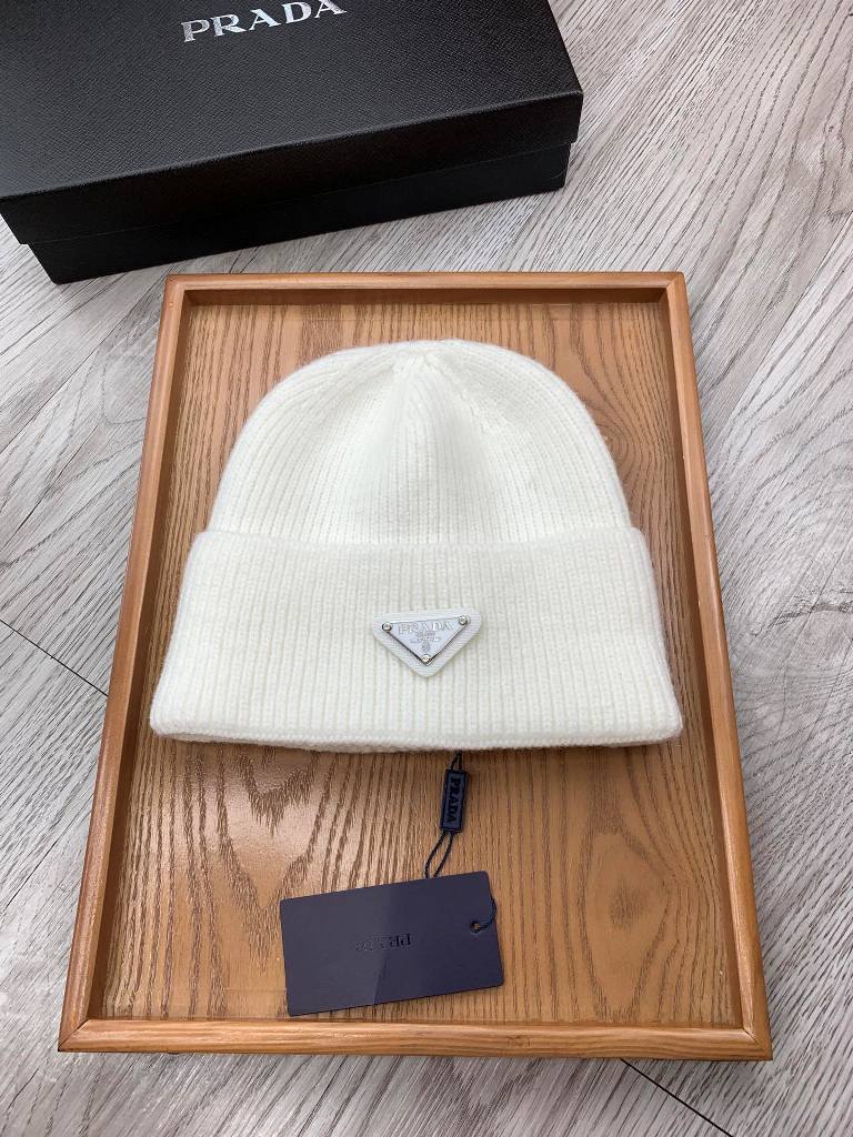 Prada Beanies-071