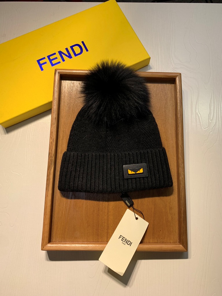 Fendi Beanies-011