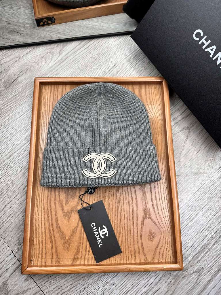 Chanel Beanies-161