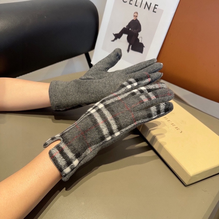 Burberry Gloves(AAA)-036