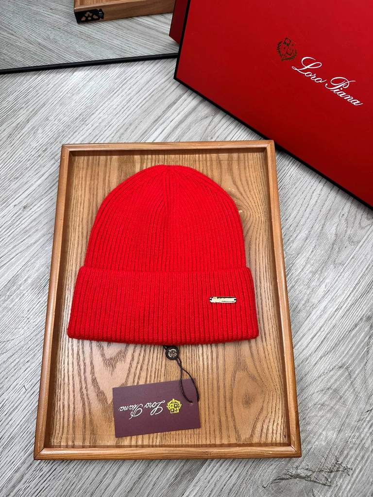 Loro Piana Beanies-003