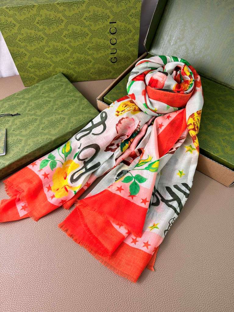 Gucci Cashmere Scarf-030