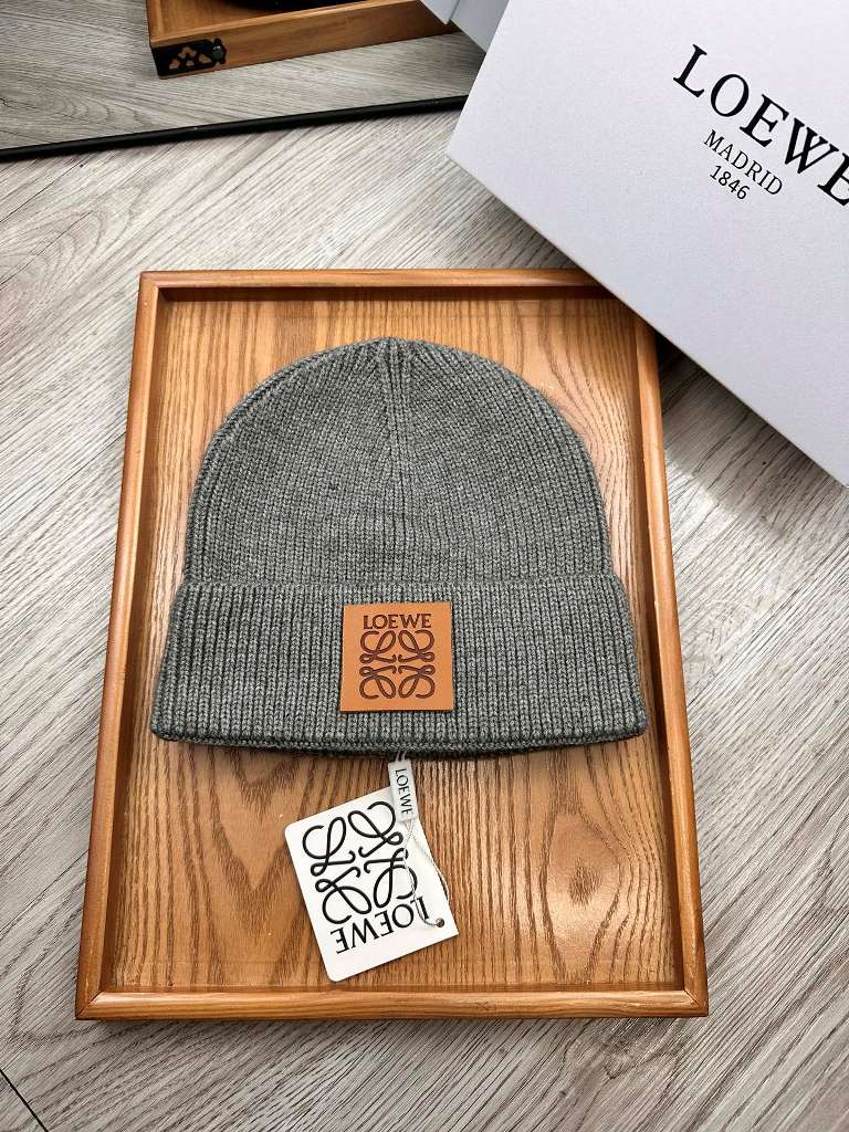 Loewe Beanies-047