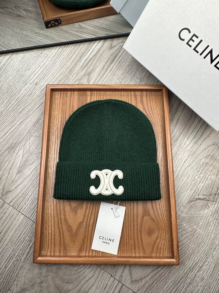 Celine Beanies-067