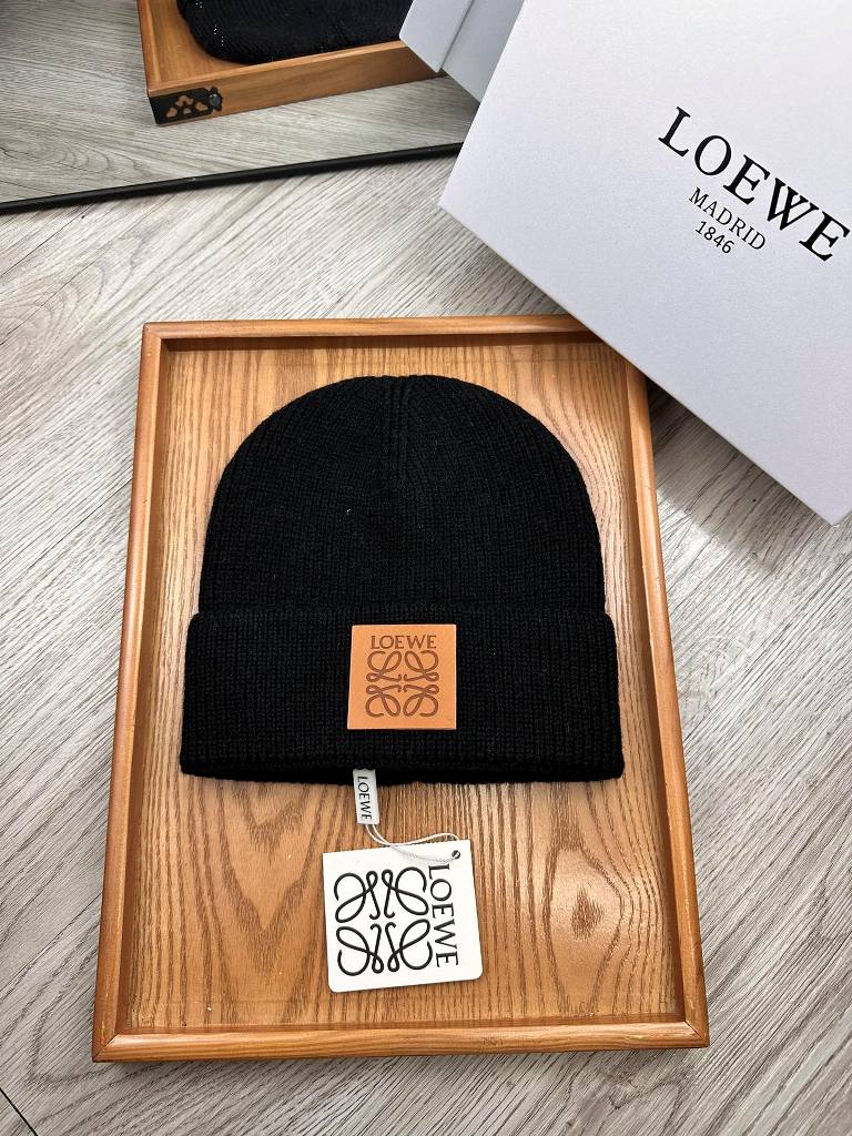 Loewe Beanies-042