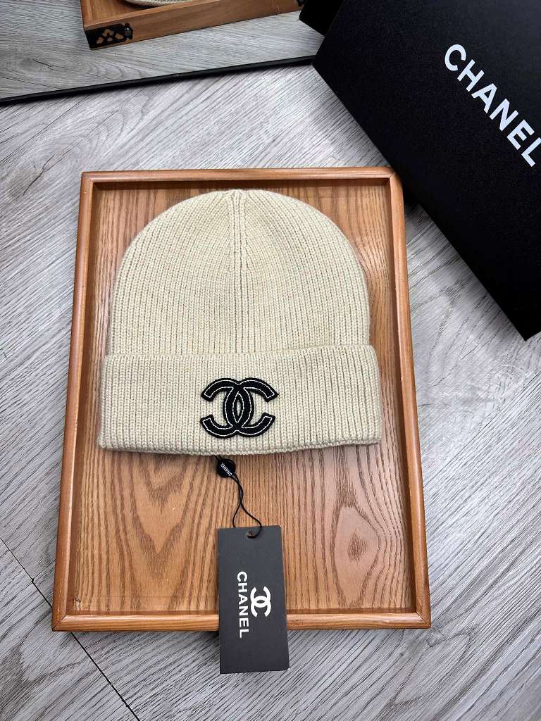 Chanel Beanies-153