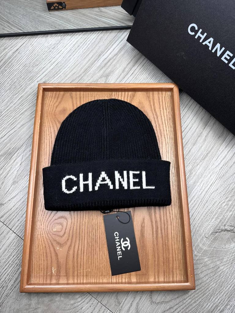 Chanel Beanies-152