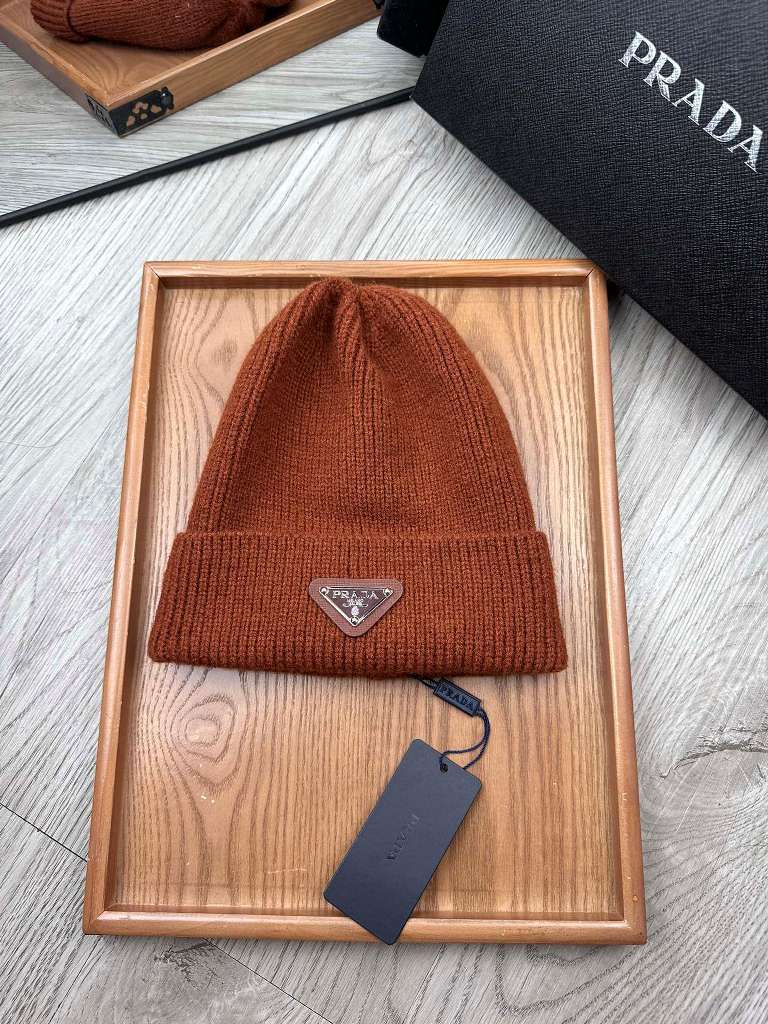 Prada Beanies-056