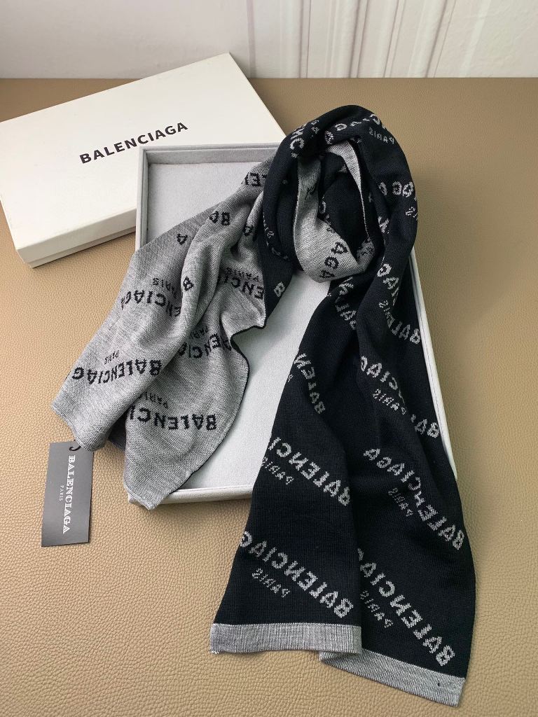 Balenciaga Wool Scarf-003
