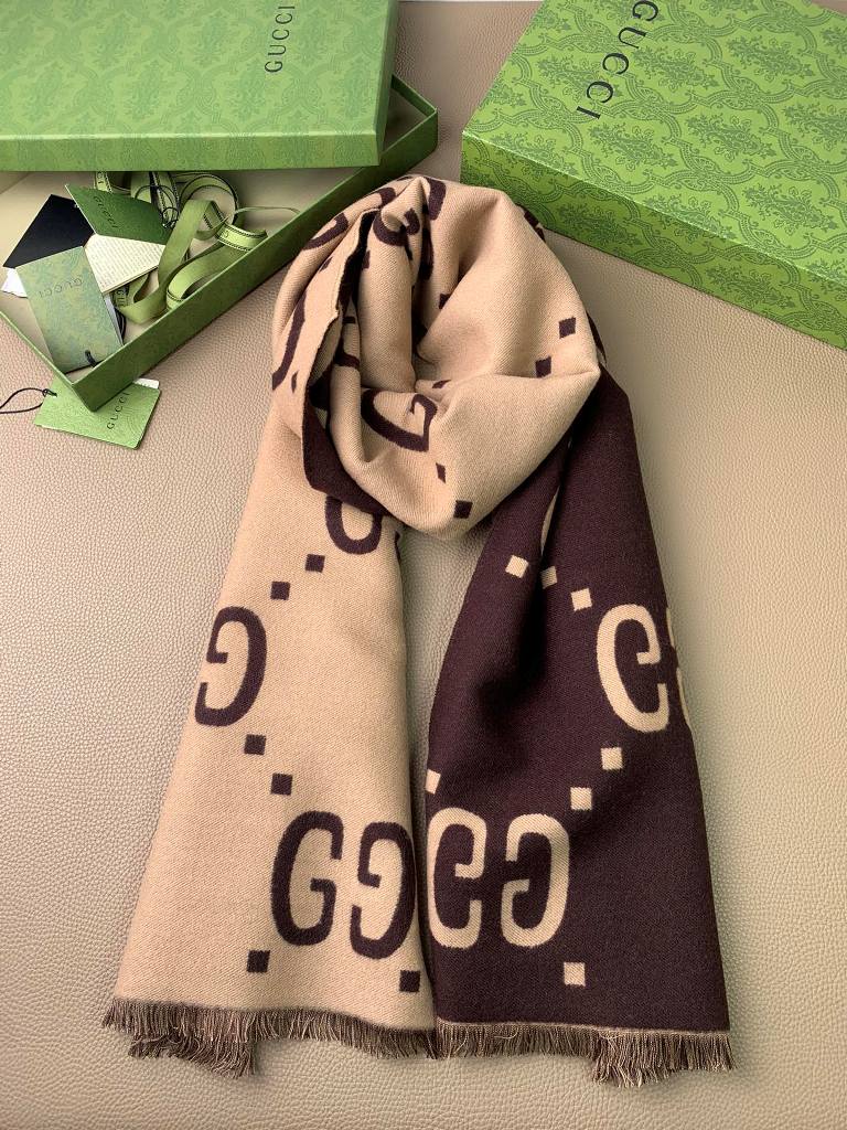 Gucci Wool&Silk Scarf-035