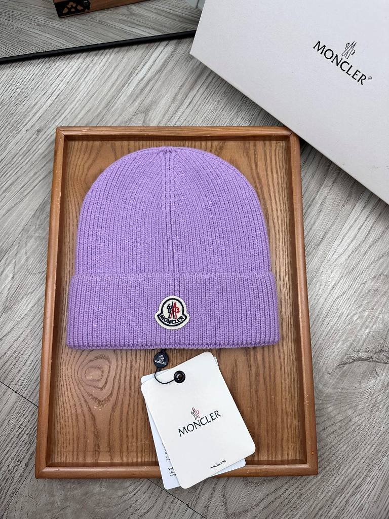 Moncler Beanies-157